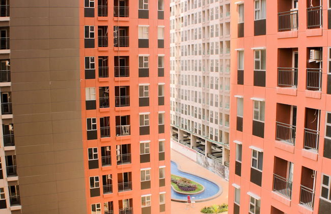 Stunning And Comfy Studio Apartment Transpark Juanda - Foto 25