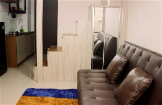 Photo 3 - Stunning And Comfy Studio Apartment Transpark Juanda
