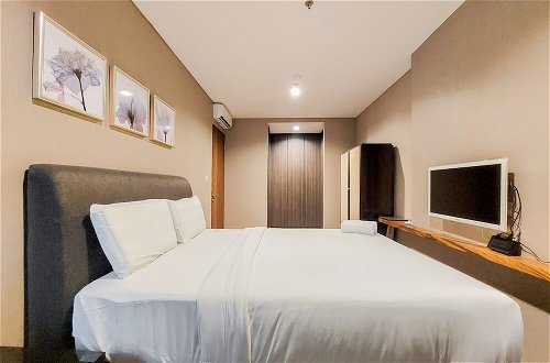 Foto 1 - Stylish and Luxury 2BR Apartment in Veranda Residence Puri