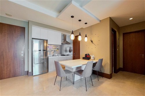 Foto 8 - Stylish and Luxury 2BR Apartment in Veranda Residence Puri