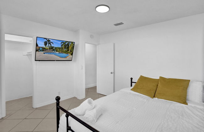 Cleveland Tropical Oasis & Private Pool - Foto 15
