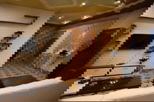 Photo 10 - Burj Al Bahria Town Luxury Suites