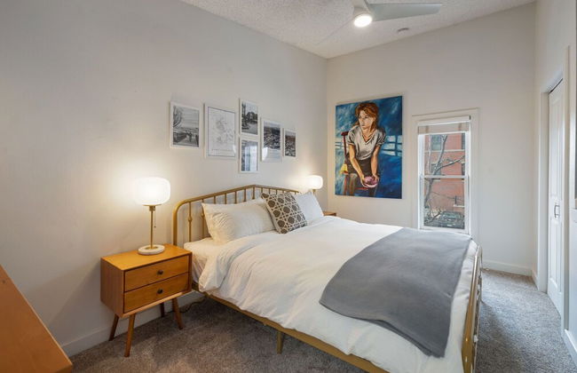 Pine Street Loft –Just steps from Old Town Square! - Foto 4