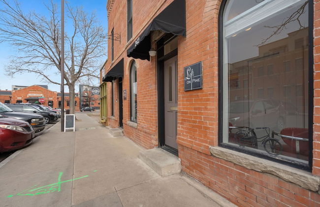 Pine Street Loft –Just steps from Old Town Square! - Foto 33