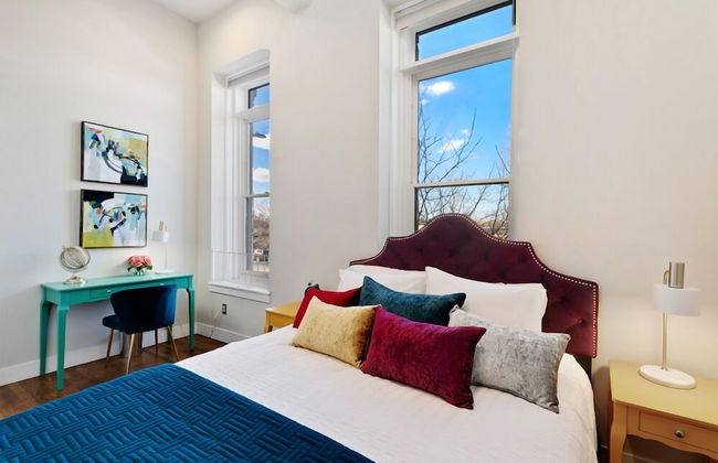 The Penthouse Loft in the Heart of Old Town! - Foto 2