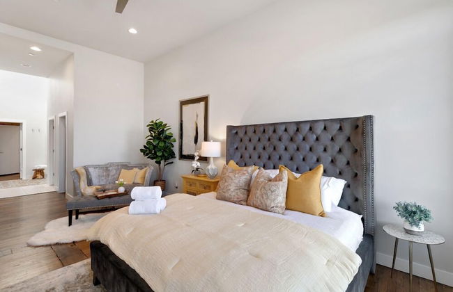 The Penthouse Loft in the Heart of Old Town! - Foto 5