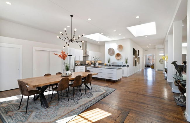 The Penthouse Loft in the Heart of Old Town! - Foto 25