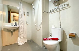 Photo 1 - Comfy Studio At Gateway Park Lrt City Bekasi Apartment