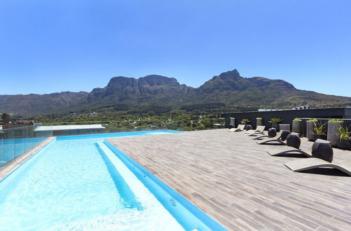 Foto 61 - Newlands Peak Aparthotel by Totalstay