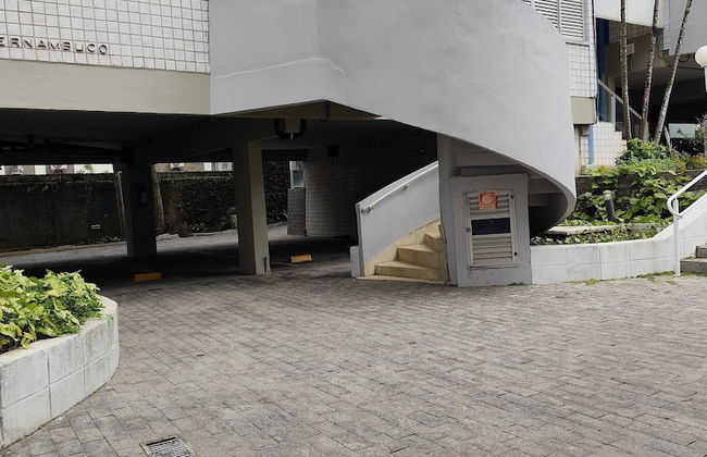 Pé na areia do Guarujá - Praia do Tombo (F) - Foto 66