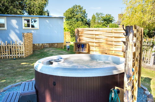 Photo 43 - The Hideaway Hut - 1 Bed Shepherds Hut - Hereford