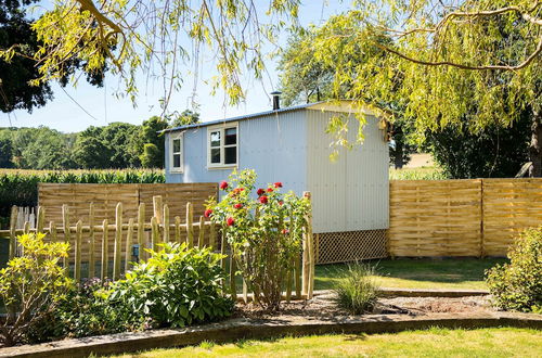 Photo 62 - The Hideaway Hut - 1 Bed Shepherds Hut - Hereford