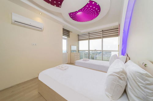 Foto 14 - Spacious Apartment With Sea View in Alanya