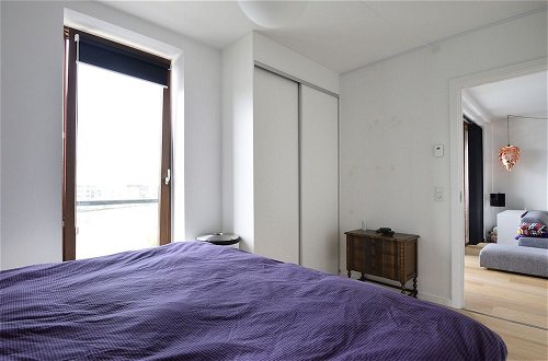 Photo 2 - Modern Apartment in Copenhagen Sluseholmen With a Marvellous View