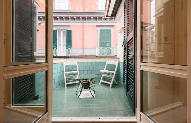 Via Avvocata 25 in Napoli - Foto 18