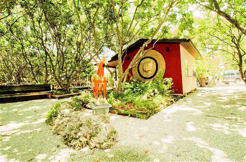 Foto 10 - Find Peace - Bird Tiny House in Japanese Garden