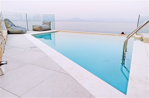 Photo 40 - Sea & Cliff Luxury Suites byCorfuescapes