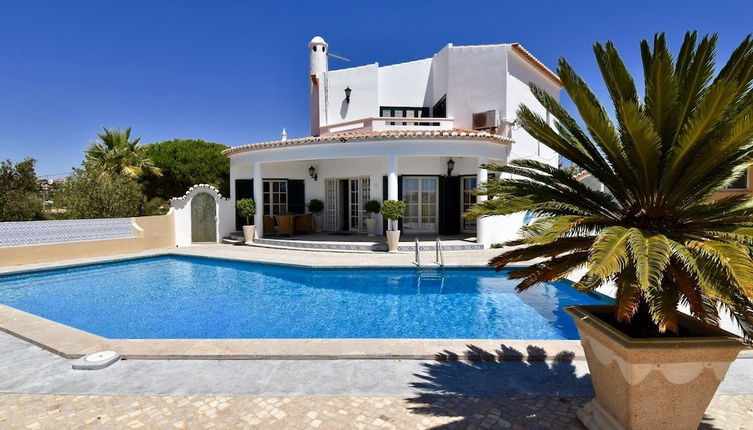 Photo 1 - Deluxe Villa in Sesmarias-albufeira 2 Bedrooms