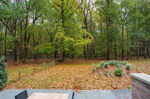 Photo 35 - Cosy Holiday Home in Soesterberg With hot tub