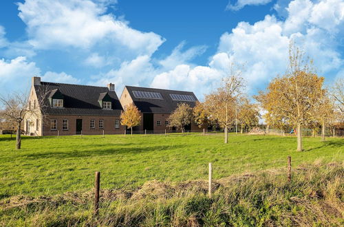 Photo 20 - Holiday Home in Sint Kruis With a Garden