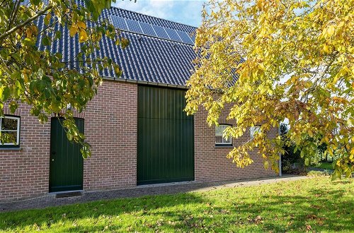 Photo 21 - Holiday Home in Sint Kruis With a Garden