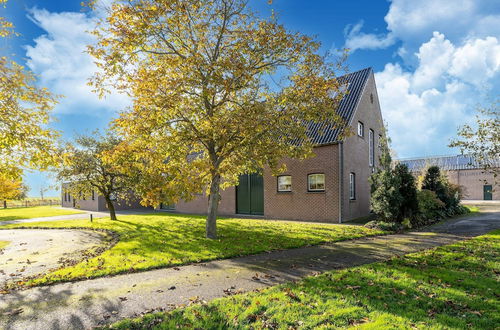 Photo 21 - Holiday Home in Sint Kruis With a Garden