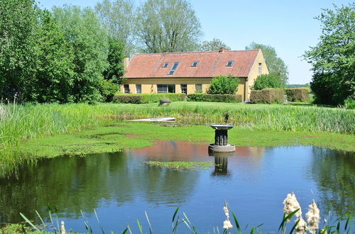 Foto 1 - Countryside Home With Garden