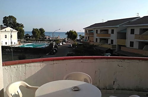 Foto 7 - Sea View Apartment a few Meters From the Beach