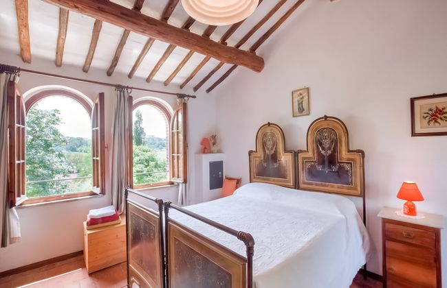 Holiday Home in Marciano Della Chiana With a Private Pool - Photo 2