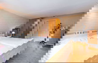 Photo 5 - Romantic Holiday Home in Schleiden on the Village Square