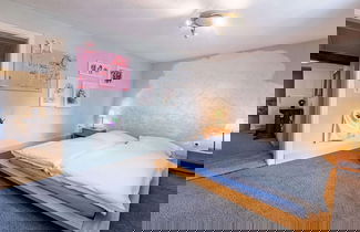 Photo 4 - Romantic Holiday Home in Schleiden on the Village Square