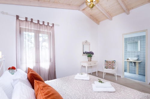 Foto 14 - Olive Cottage - Charming 2 bed Villa With Sunsets