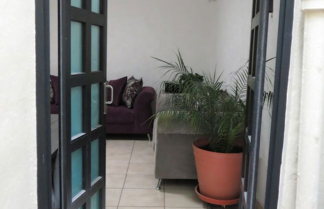 Cozy And Pleasant House - Photo 20
