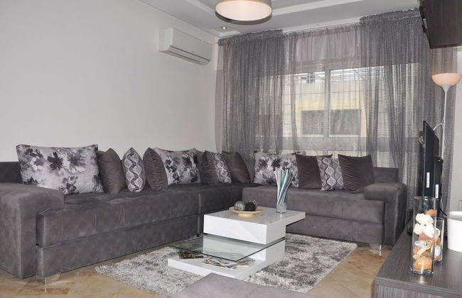 Val Fleuri Apartment With Balcony, Casablanca - Foto 10