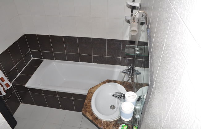Val Fleuri Apartment With Balcony, Casablanca - Foto 15
