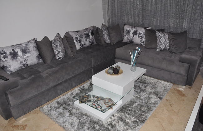Val Fleuri Apartment With Balcony, Casablanca - Foto 8