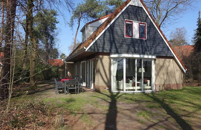 Peaceful Holiday Home in Lemele - Photo 1