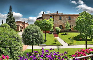 Foto 1 - Mansion in Montepulciano With Pool