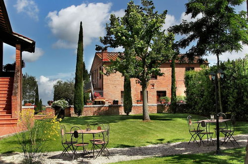 Photo 29 - Mansion in Montepulciano With Pool