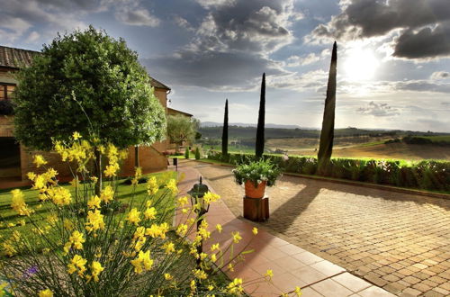 Photo 32 - Mansion in Montepulciano With Pool