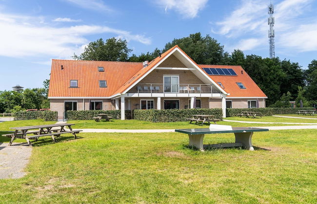 Group Apartment on Ameland by De Vleijen - Photo 1