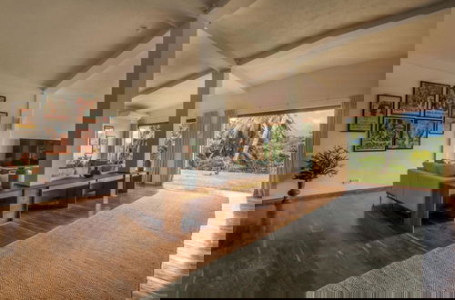 Foto 42 - Luxurious 07 Bedroom Hilltop Villa With Private Gym