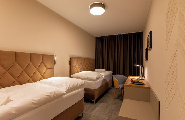 APLEND Lake Resort - Photo 9
