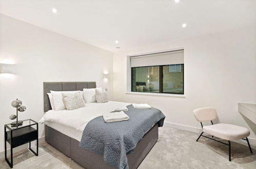 Photo 1 - Executive Apartments in the Heart of London, Free WiFi by City Stay London