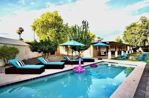 Photo 12 - Desert Oasis - Heated Pool, Huge Patio, Arcade