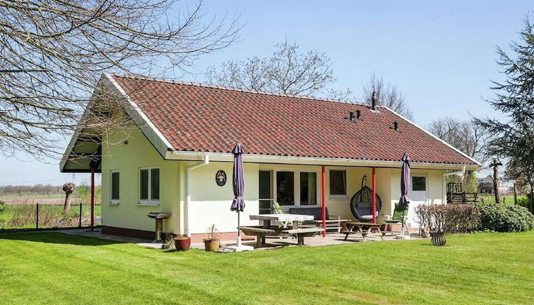 Photo 1 - Detached House With Large Enclosed Garden, Playground Equipment and Covered Terrace