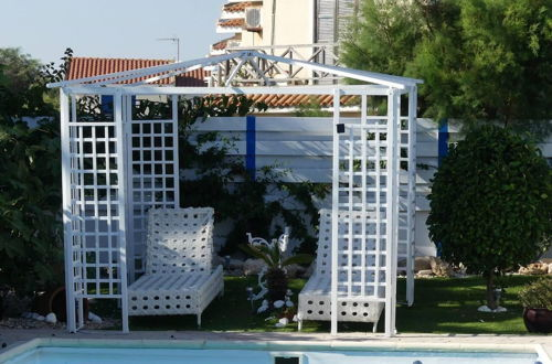 Foto 16 - Greek Island Style 2 Bedroom Villa With Pool