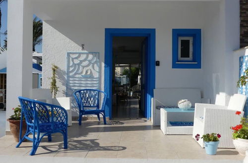 Foto 15 - Greek Island Style 2 Bedroom Villa With Pool