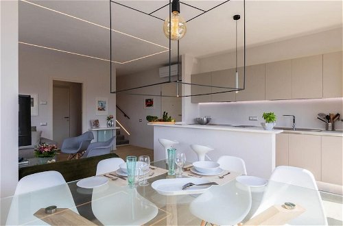 Foto 17 - Italianway - Luxury Apartment in Modern Villa 2