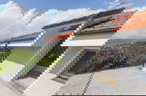 Foto 34 - Italianway - Luxury Apartment in Modern Villa 2